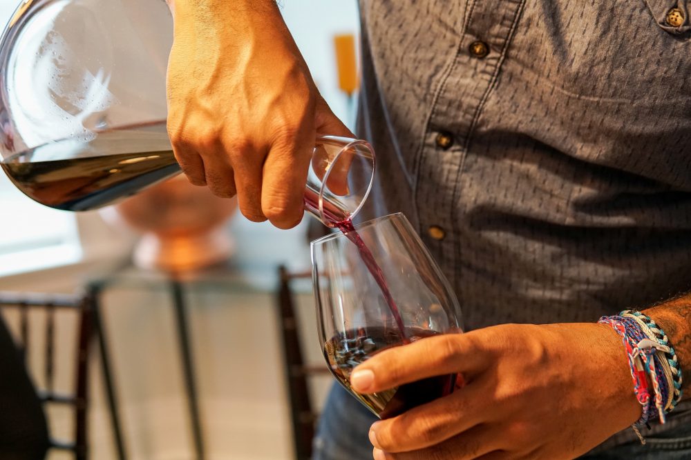 decanting red wine