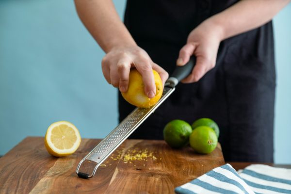 Zesting Cocktail Garnish