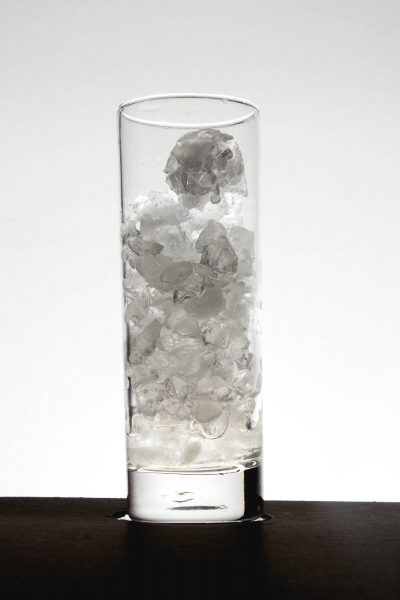 Why The Size & Shape Of Ice For Cocktails Matters