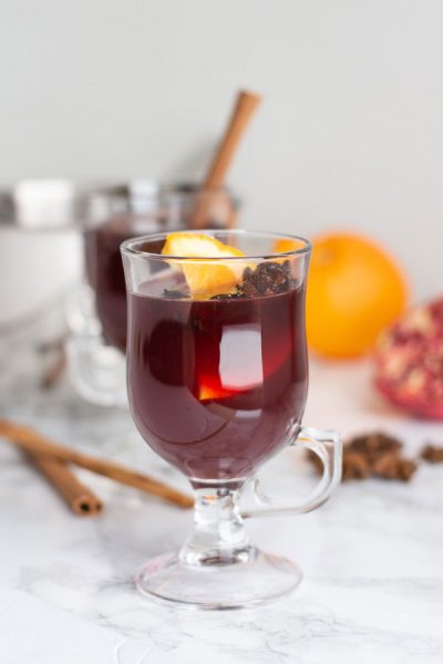 https://6632597.fs1.hubspotusercontent-na1.net/hubfs/6632597/Imported_Blog_Media/kegworks-orange-pomegranate-mulled-wine-recipe-2-400x600-2.jpg